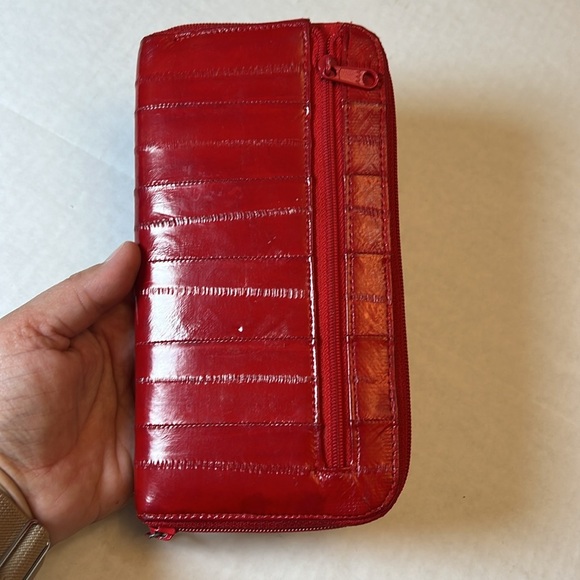 EEL SKIN VINTAGE RED WALLET - Picture 3 of 16